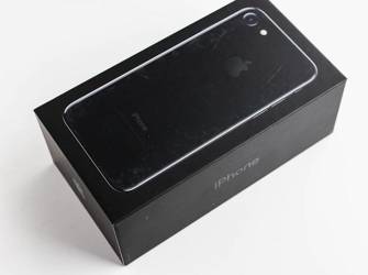 IPHONE 7 PLUS JET BLACK BOX  A++